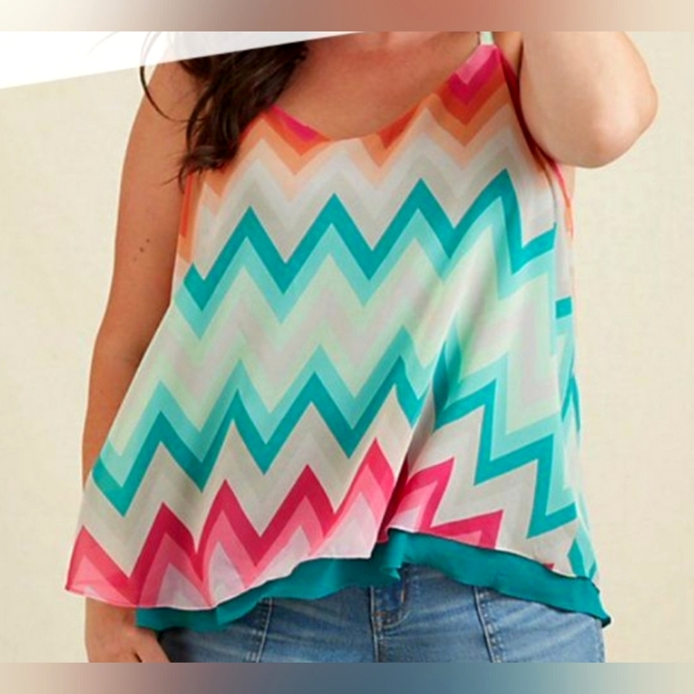 NWT Torrid Colorful Zig Zag Print Sophie Chiffon Double Layer Cami - Size 2